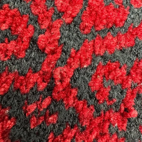 Vintage Vest 1990s Chenille Knit Black Red Button Up Scalloped Edges Small Korea - Picture 6 of 9